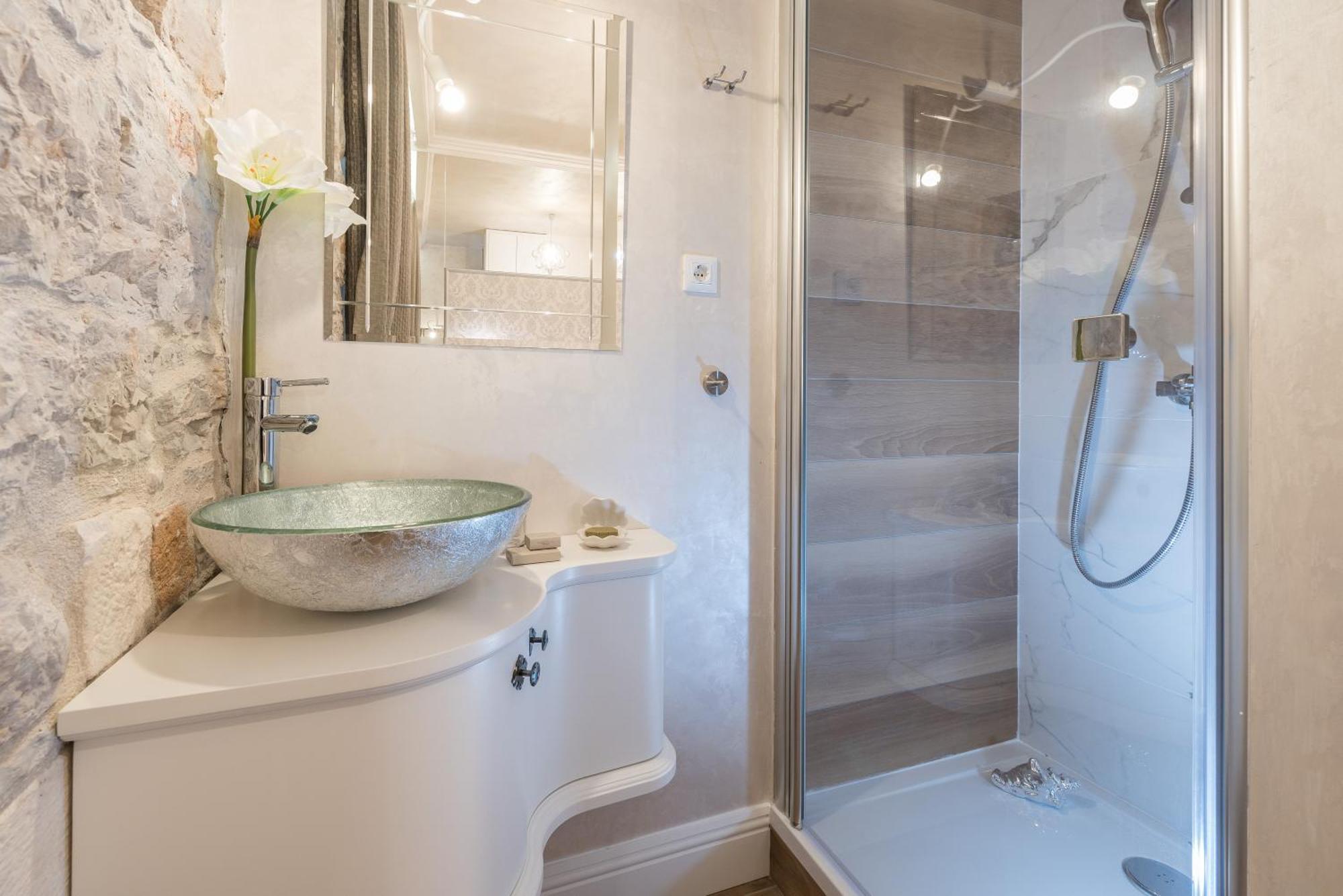 Zara Palace - Design Rooms ภายนอก รูปภาพ