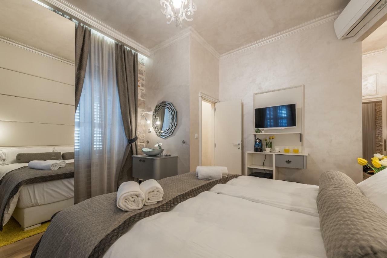 Zara Palace - Design Rooms ภายนอก รูปภาพ
